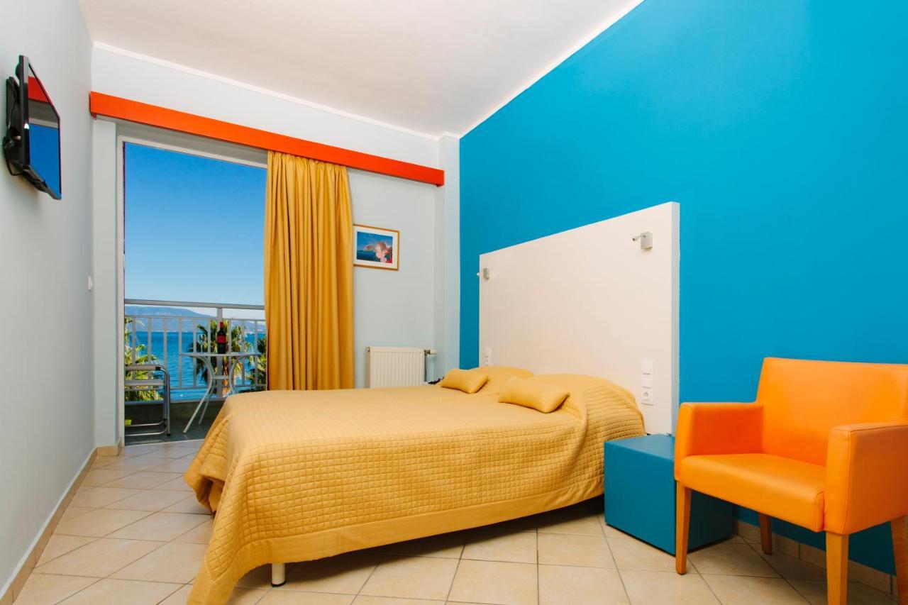 Hotel Sissy Kamena Vourla Bagian luar foto